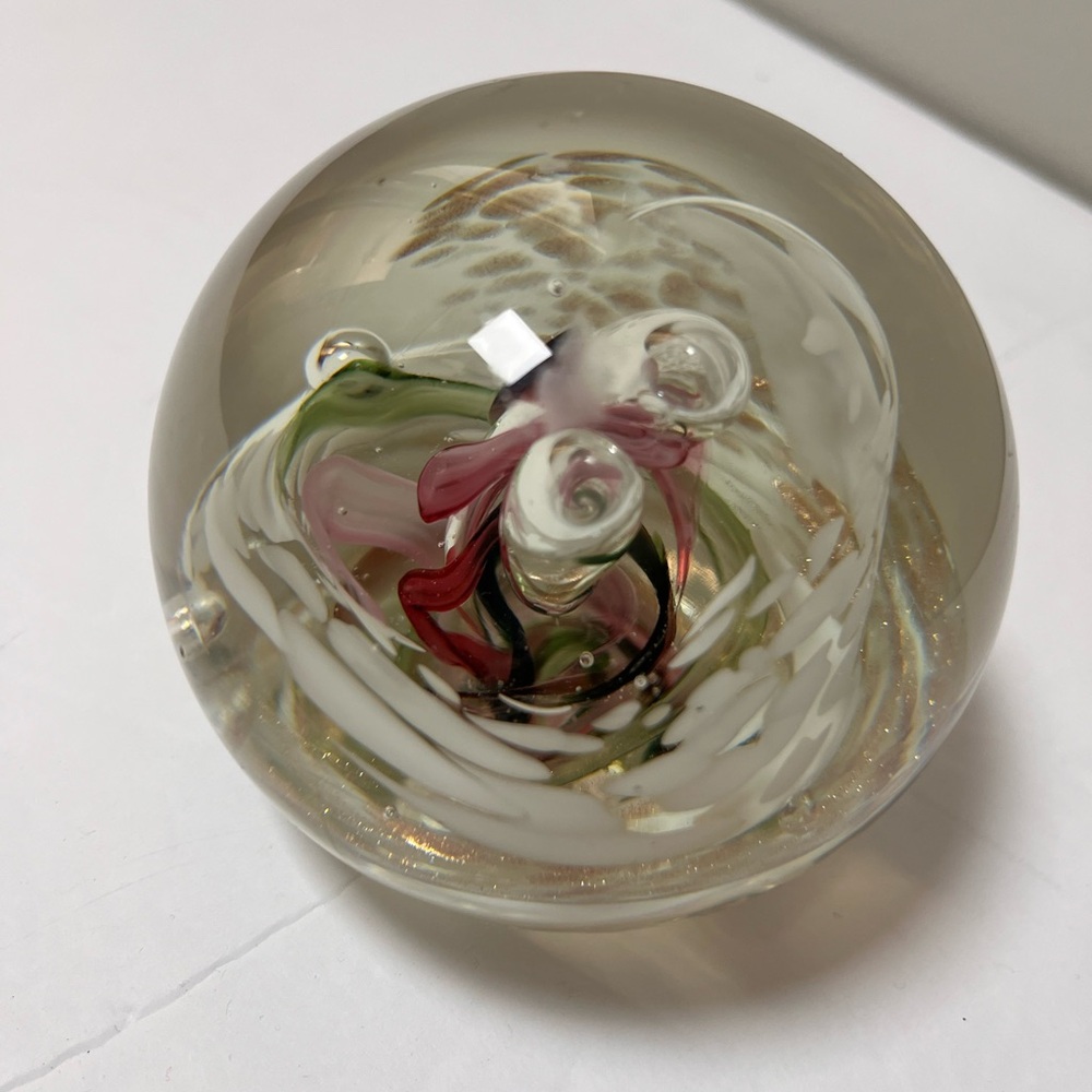 Beautiful Art Glass Paperweight Burgundy Red Flower White Metallic‎ Swirls